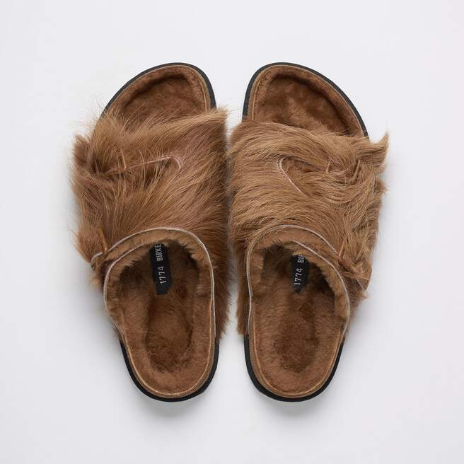 1774 Z¨¹rich Pony Shearling